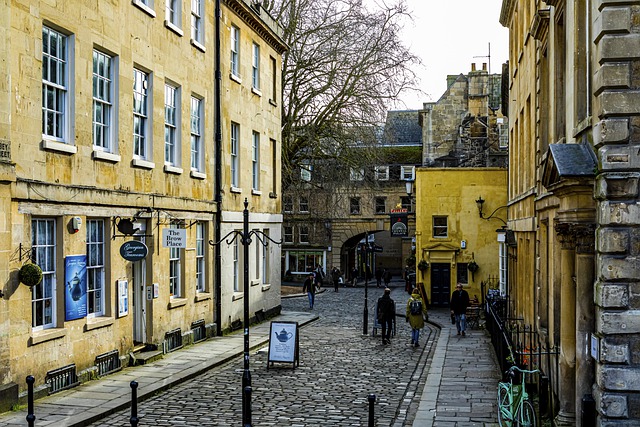 bath-5083699_640